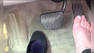 Pedal Play: Fast Speed and Jerk off Instructions with Big Feet, Full Control